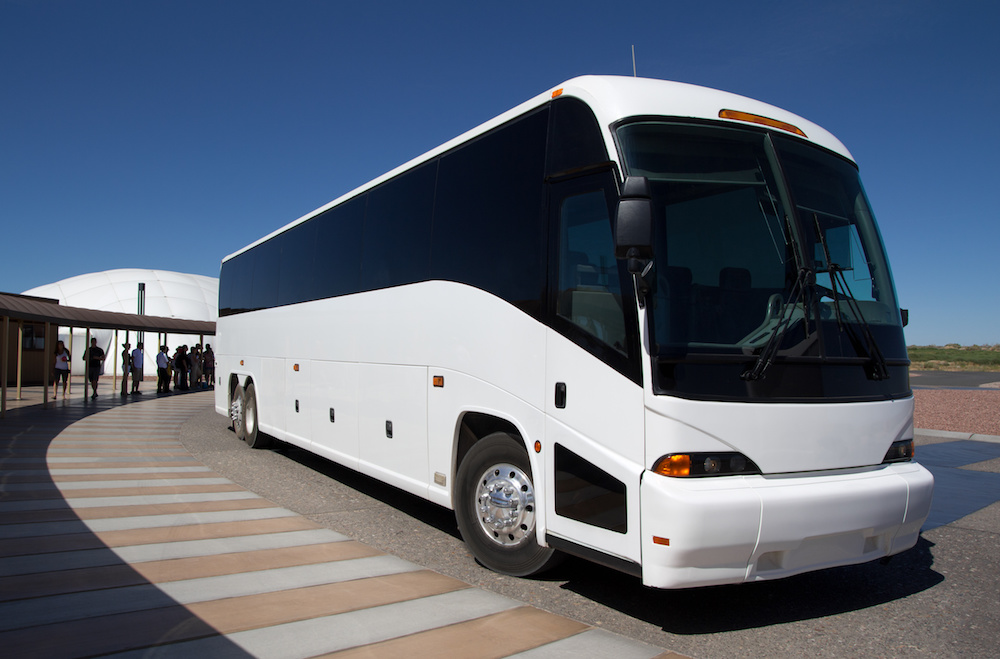 Coach Buses: Chicago Charter & Mini Bus Rental | Chicago Limo Coach